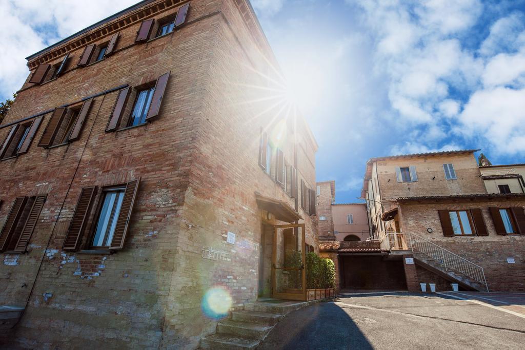 Hotel Porta Romana Di Luce Hotels Сиена Экстерьер фото