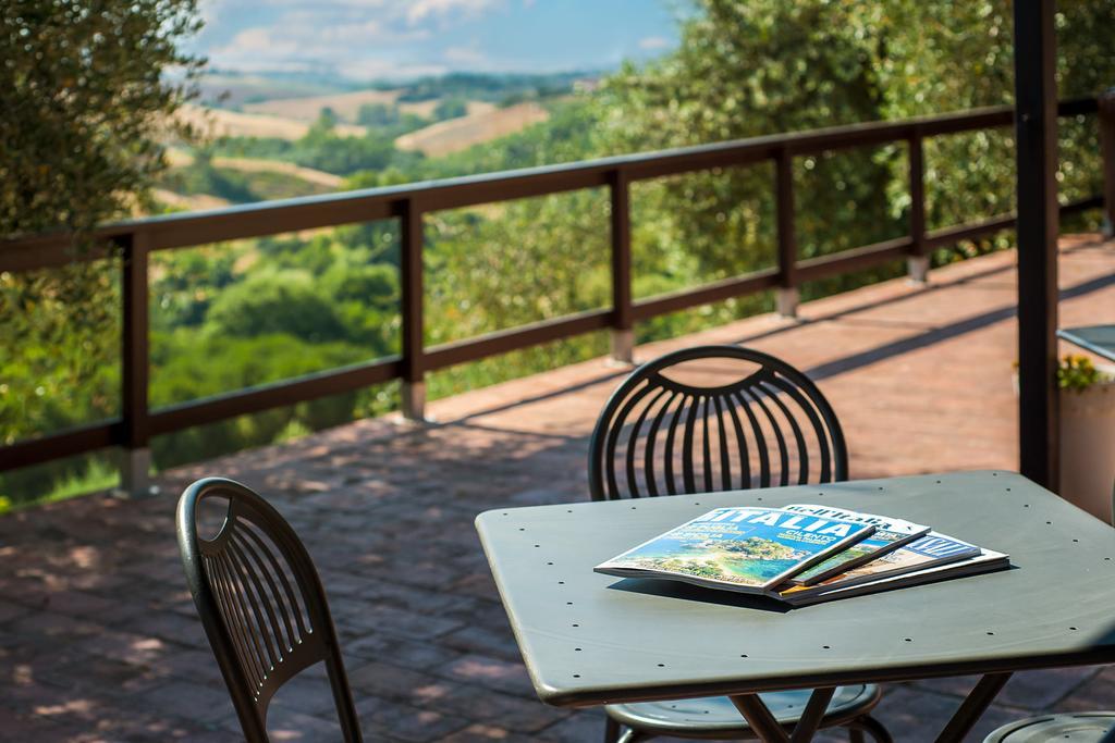 Hotel Porta Romana Di Luce Hotels Сиена Экстерьер фото