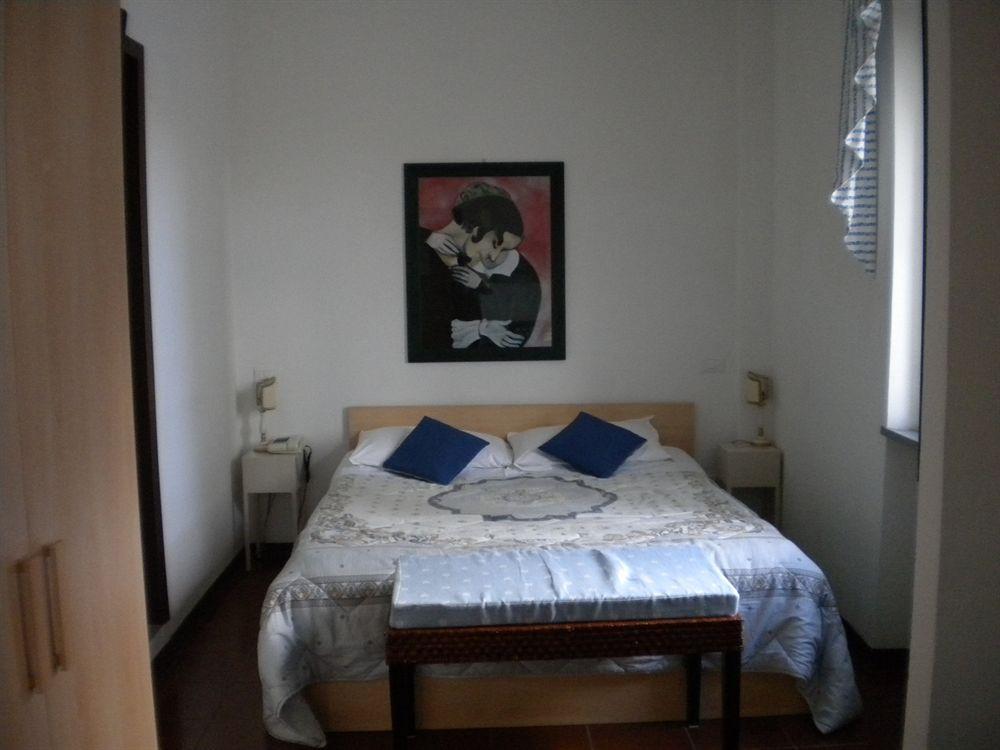 Hotel Porta Romana Di Luce Hotels Сиена Экстерьер фото