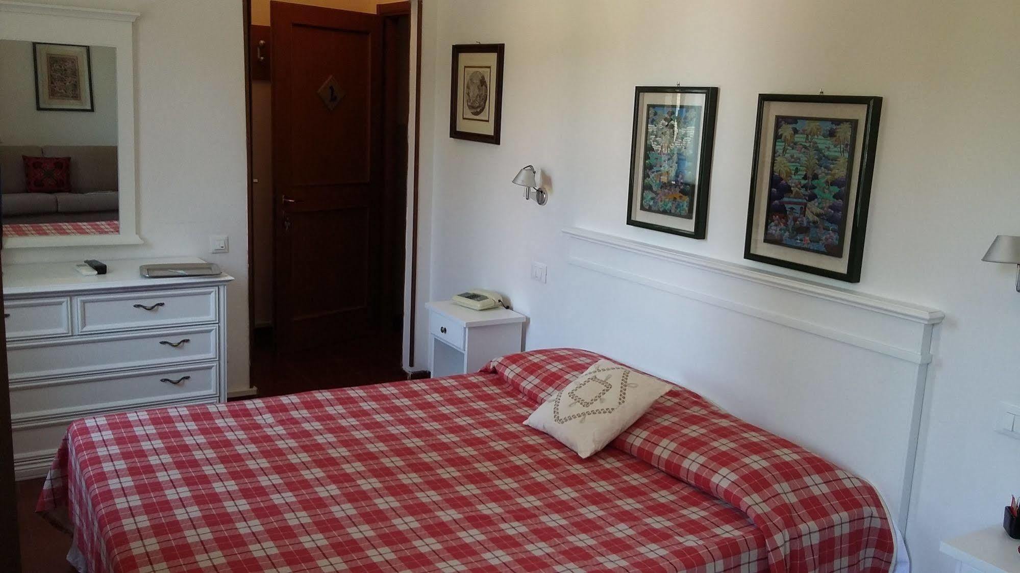 Hotel Porta Romana Di Luce Hotels Сиена Экстерьер фото