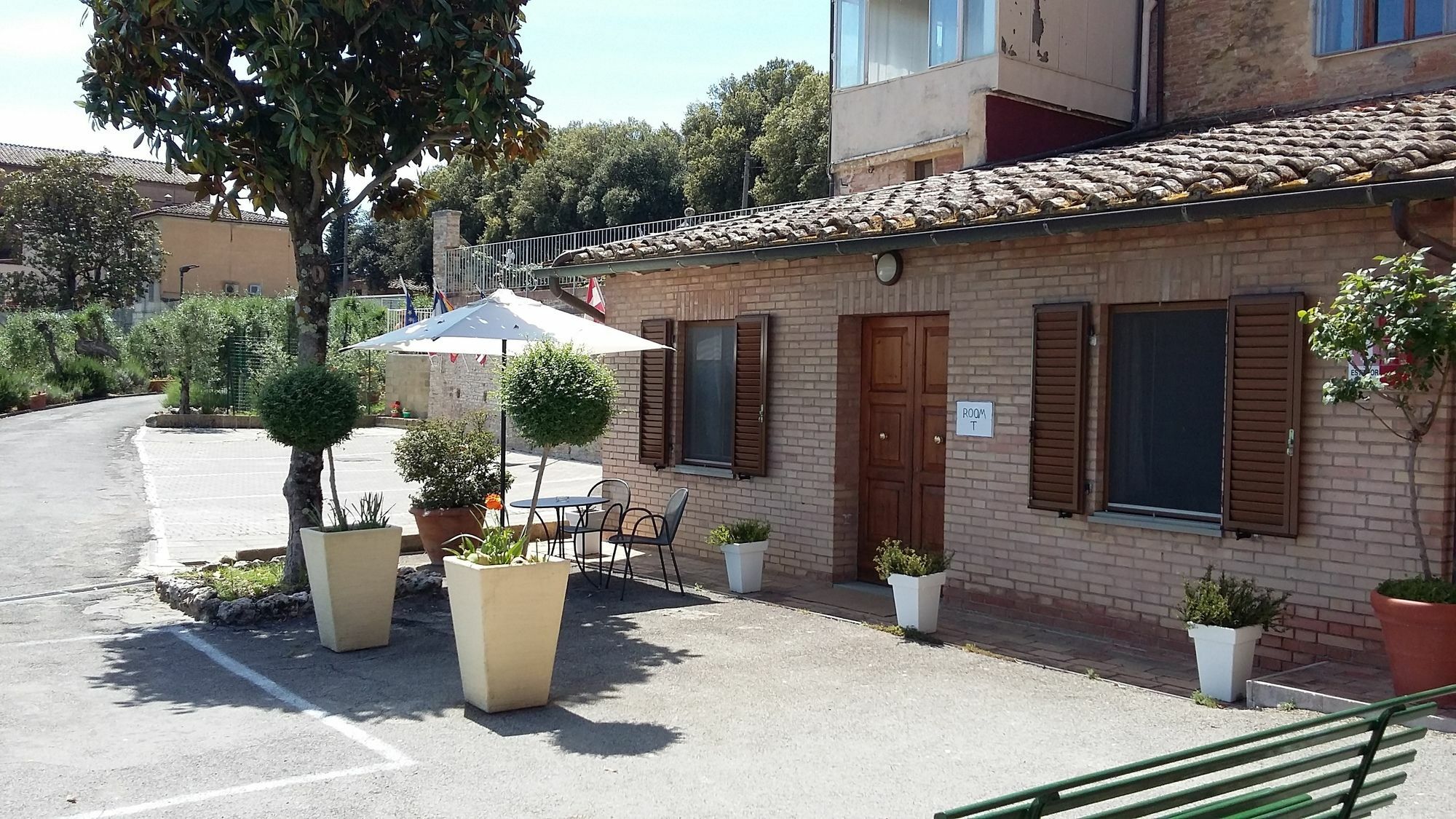 Hotel Porta Romana Di Luce Hotels Сиена Экстерьер фото